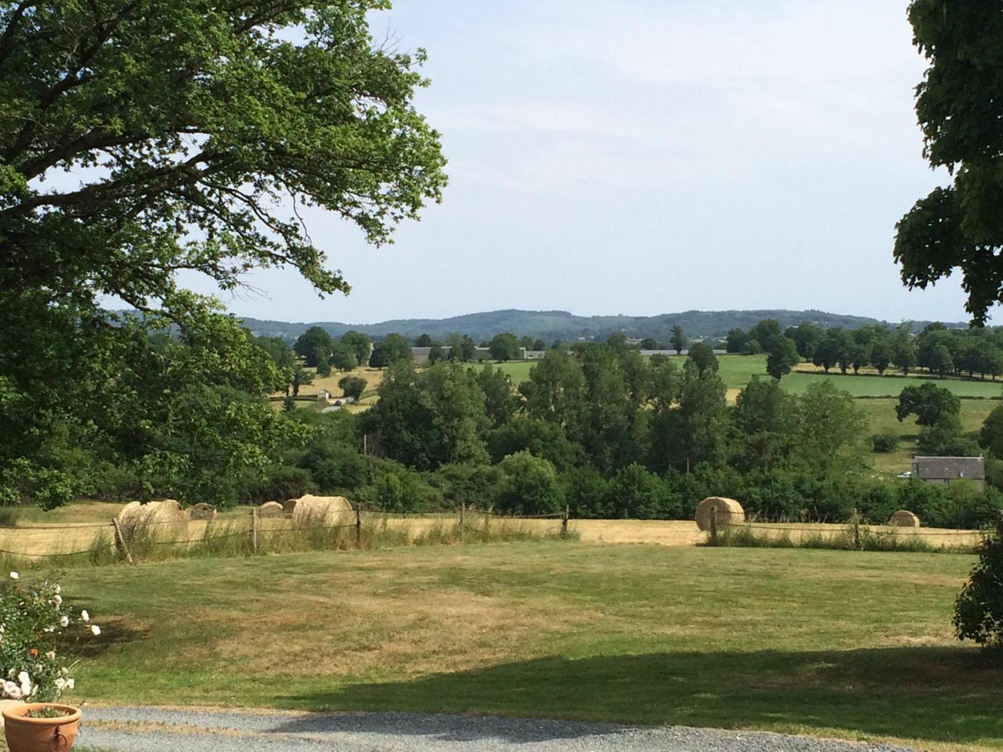 Domaine Le Rianon Malleret-Boussac Exterior foto